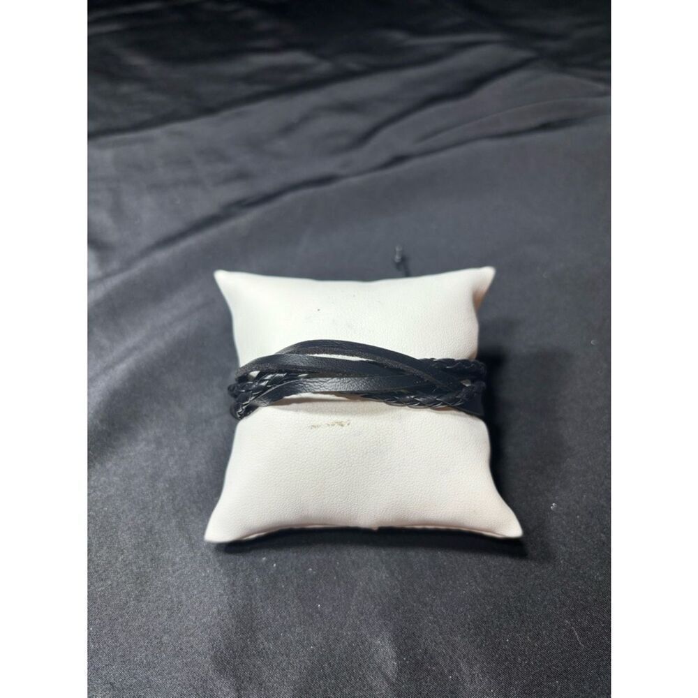 New Handwoven Black Leather Braided Bracelet